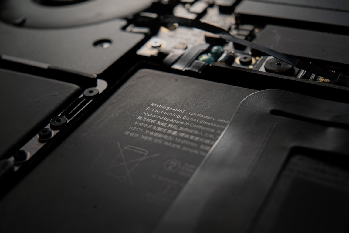 What is your Macbook battery lifespan