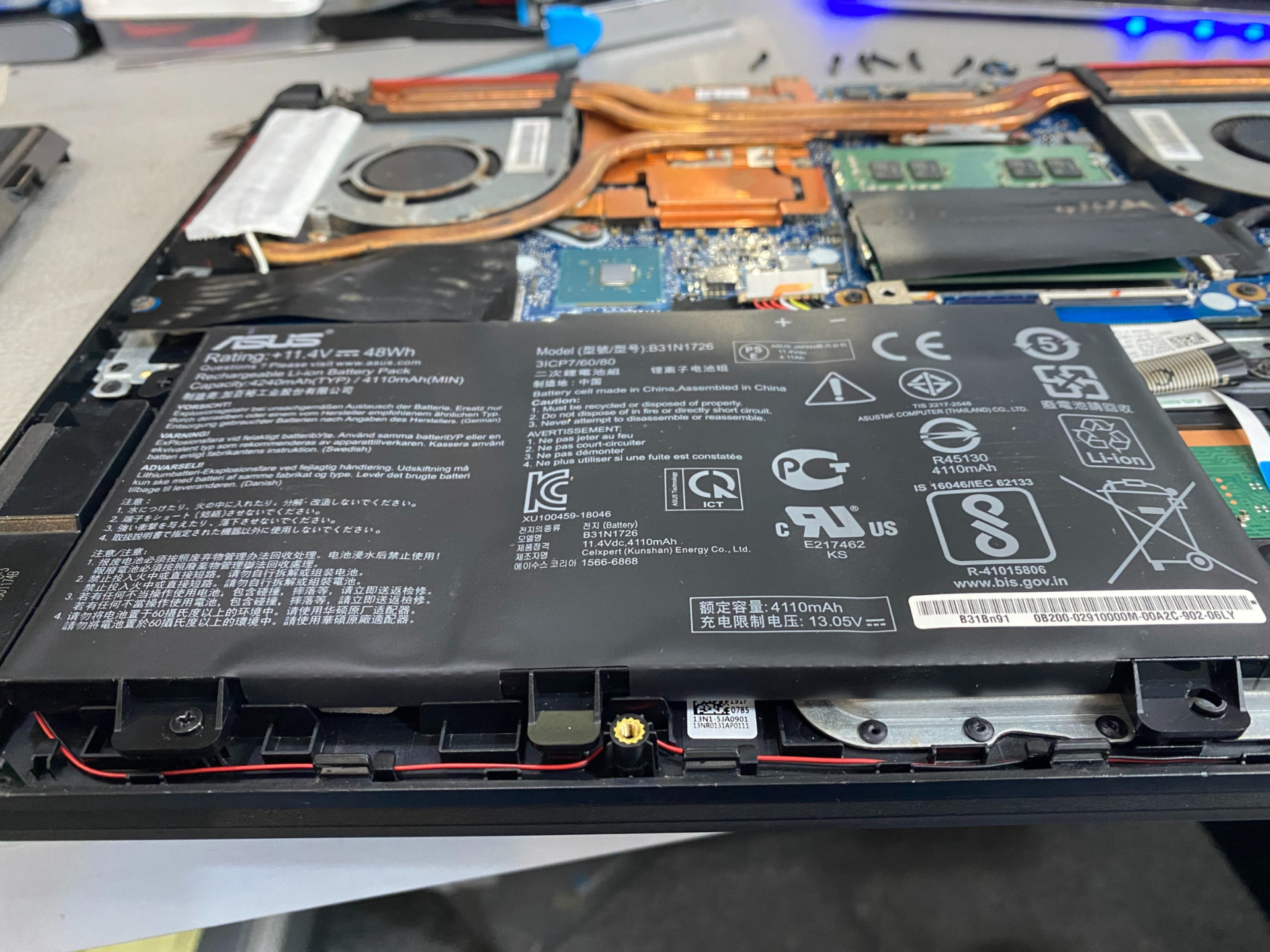 A Guide to Laptop Repair: How to Address Asus Fx505 Battery Bloating