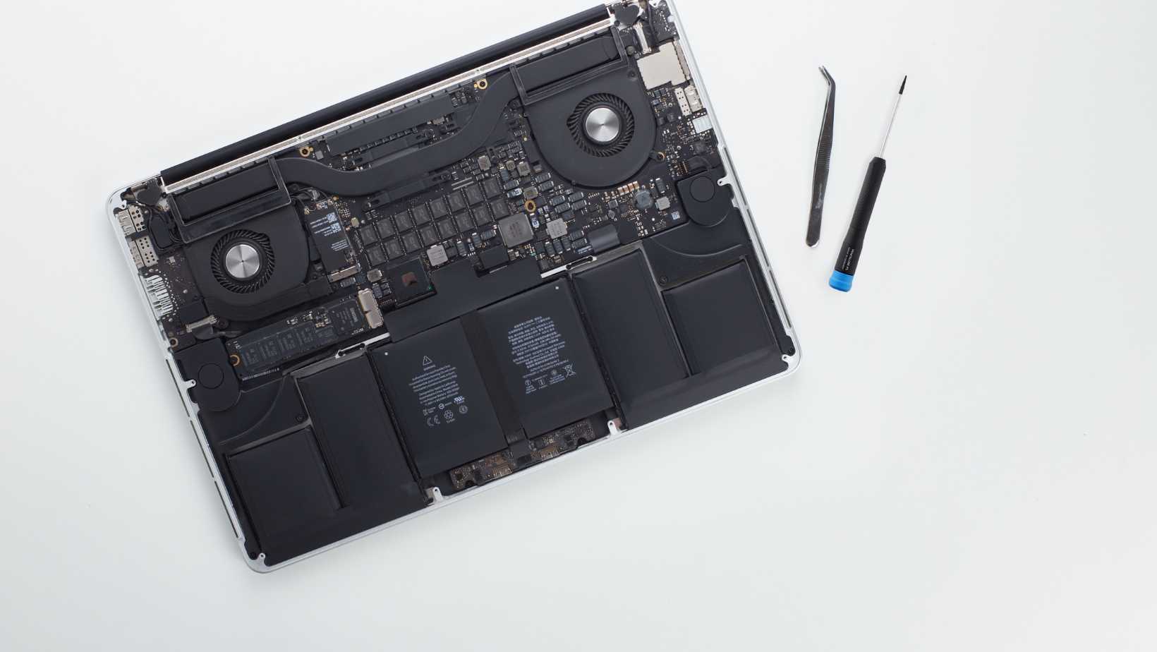 Reasons To Replace The Macbook Air Battery Soon: Ultimate Guide