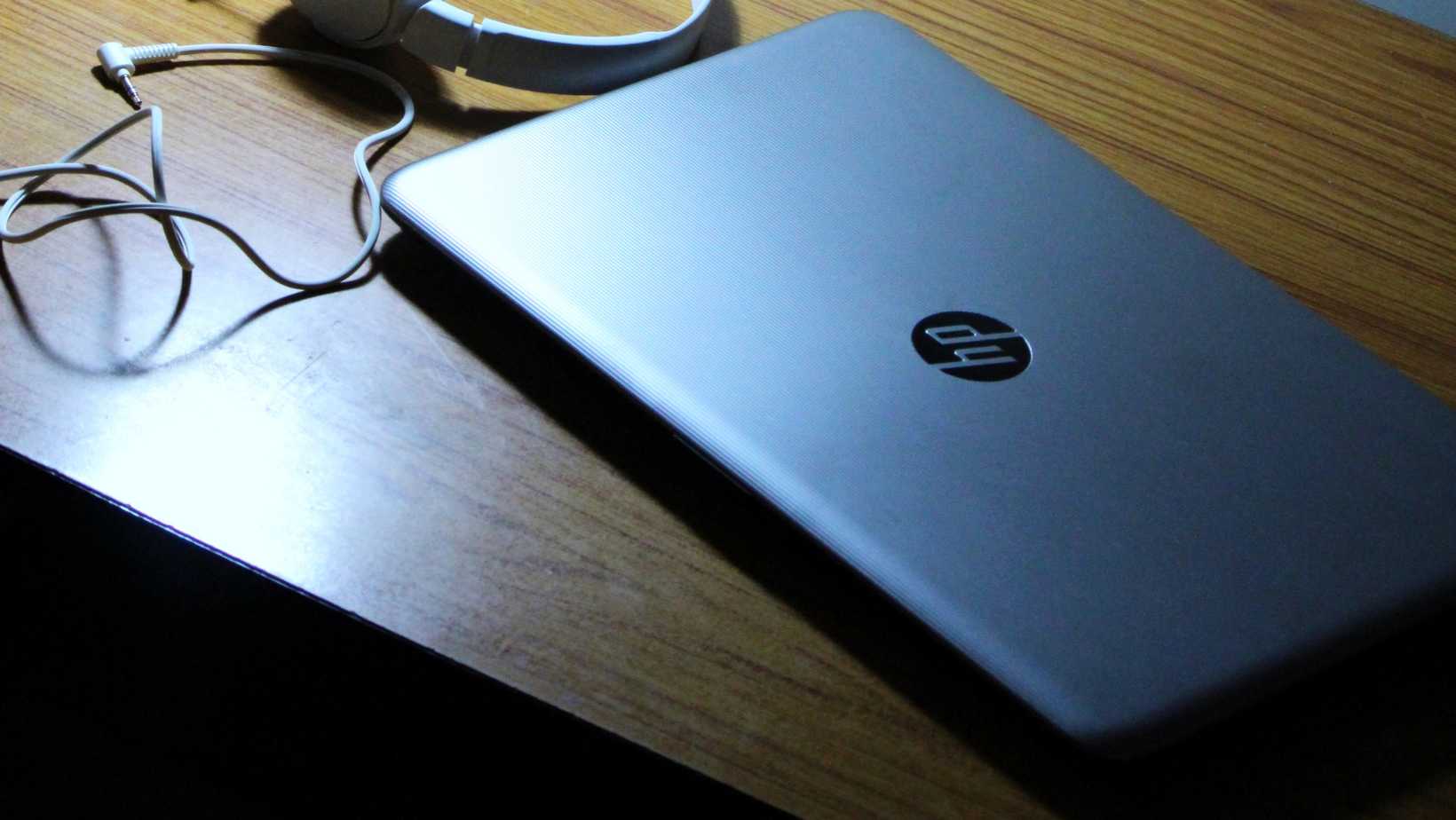 HP Laptop Repair in Singapore: An Ultimate Guide On How To Fix Screen Flickering
