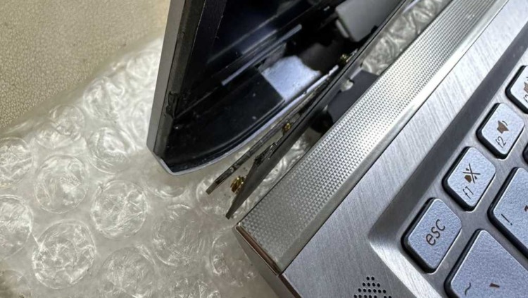 Can Super Glue Really Save Your Laptop Hinge