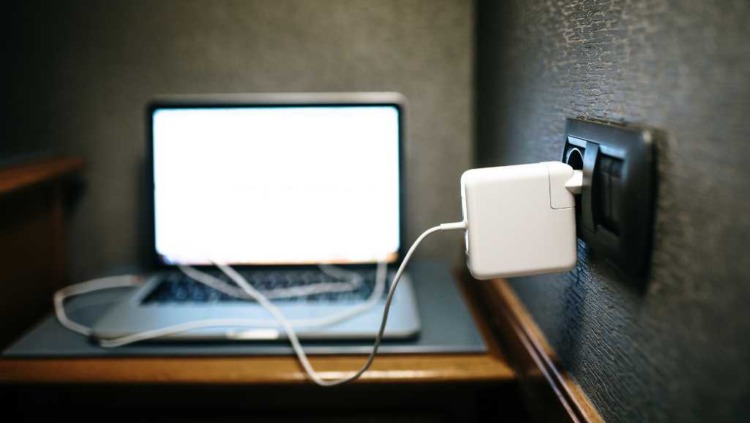 Don’t Let Your MacBook Charger Overheat: Causes, Prevention, and Solutions