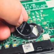Identifying and Replacing a Faulty CMOS Battery in Your Laptop